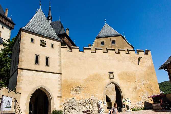 Private Karlstejn castle trip from Prague with Lunch & Admission - Should you book this private Karlstejn trip?