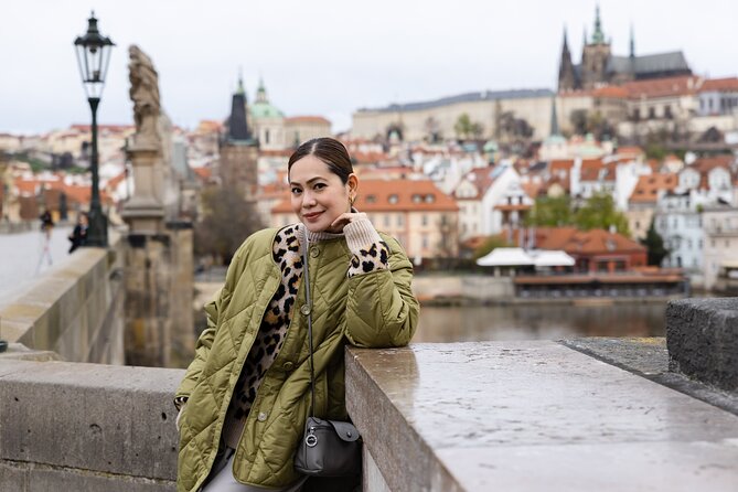 Private Photoshoot Tour in Prague - Stop 1: Staroměstské náměstí and the Astronomical Clock framing
