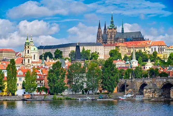 Private Prague Airport Arrival Transfer - Who Should Book This Transfer (and Who Might Skip It)
