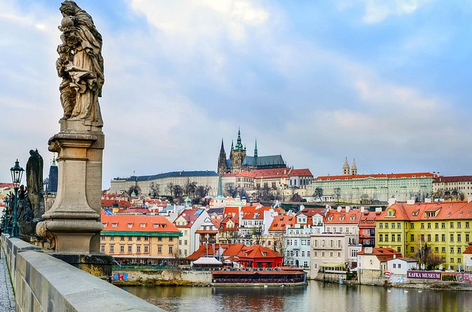 Private Prague City Tour with Pick Up - Staroměstské náměstí and Powder Gate Tower: the “walk it off” phase