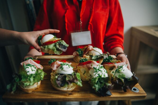 PRIVATE Prague Food Tour: Modern Cuisine in Local Neighbourhoods - Quick hits