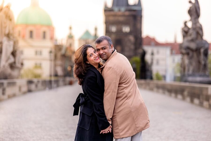 Private Prague Sunrise Photoshoot + Walking Tour - Before you meet: the consultation that prevents stress