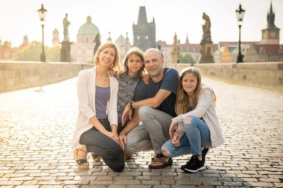 Private Prague Sunrise Photoshoot + Walking Tour - The sunrise photoshoot: how Leah gets you looking natural