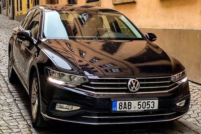 Private ROUND-TRIP (FROM and TO the AIRPORT) by LIMOUSINE 3+1pax - Key things I’d watch for