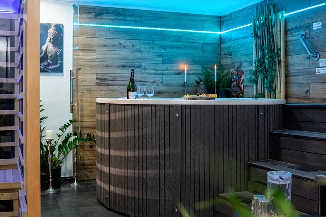 Private Spa with Jacuzzi and Sauna - BLACK ZONE - Where It Fits in Your Prague Trip
