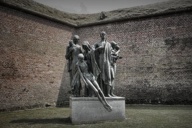 Private Terezin Nazi camp tour from Prague All-Inclusive - Terezin Memorial and the museum-led walk through ghetto life