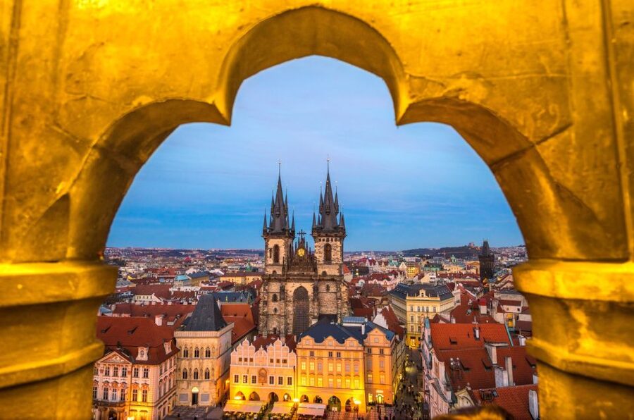 Private Tour of Prague Old Town with Zizkov TV Tower - New Town Moment: Jerusalem Synagogue and Its Art Nouveau and Moorish Style