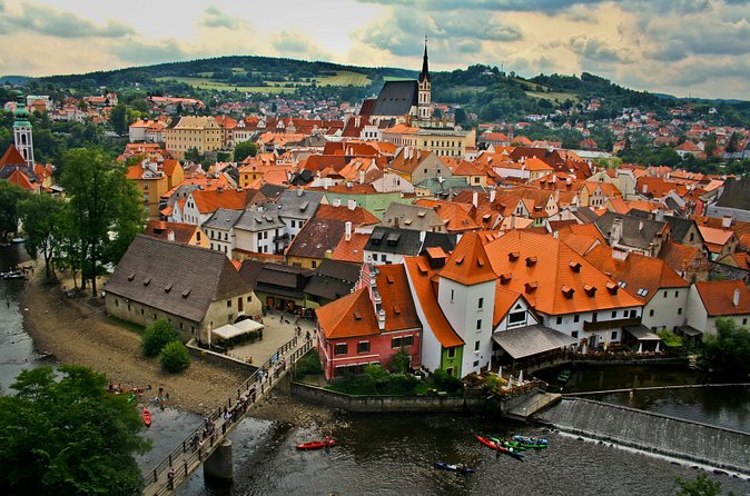 Private Tour to Cesky Krumlov - a Day Trip from Prague - Lunch in a Local Tavern: Planned Time, Your Budget