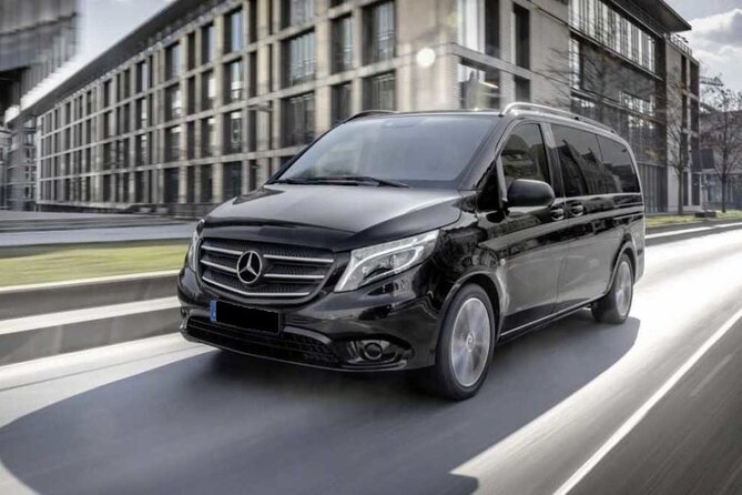 Private Transfer from Prague Airport to Prague City Hotels 1 - 7 pax - Key things that make this transfer work