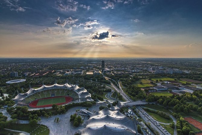 Private Transfer from Prague to Munich, Hotel-to-hotel, English-speaking driver - Door-to-door pickup and drop-off: what that feels like in practice