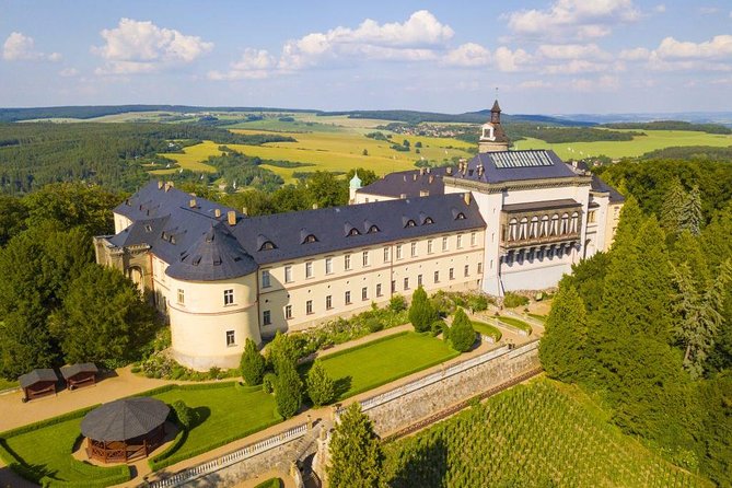 Private Transfer from Prague to Nuremberg with 2h of Sightseeing - Lunch is possible, but keep it simple