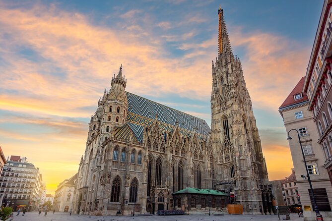Private Transfer from Prague to Vienna with 2h for Sightseeing - Who This Transfer Fits Best
