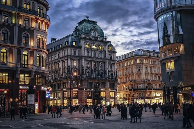 Private Transfer from Prague to Vienna with 2h for Sightseeing - Your Sightseeing Stops, Up to Two Hours at the Right Place