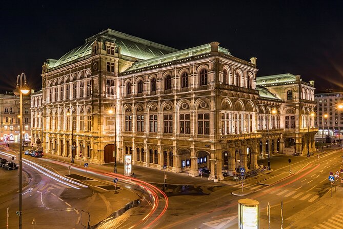 Private Transfer from Prague to Vienna with Stop in Cesky Krumlov - Vehicles and Luggage: Picking the Right Size Makes the Day Easier