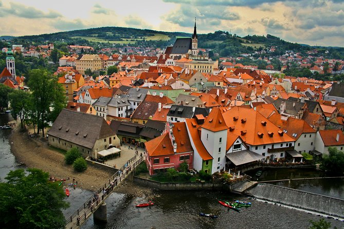 Private transfer from Prague to Vienna with Stopover in Cesky Krumlov - Česky Krumlov for 3 hours, how to make it count