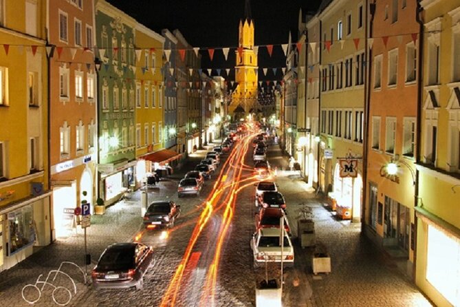 Private Transfer from Prague to Vilshofen with stop in Č.Krumlov or Hluboká - Choosing your one stop: Český Krumlov or Hluboká