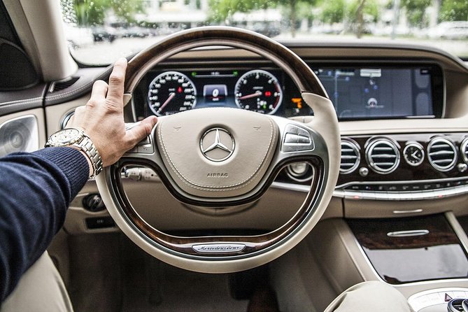 Private Transfer from Prague to Warsaw with 2h of Sightseeing - Choosing from the stop list: Nieborowie, Lodz, Wroclaw, Gorlitz, Liberec, Sychrov, Mlada Boleslav