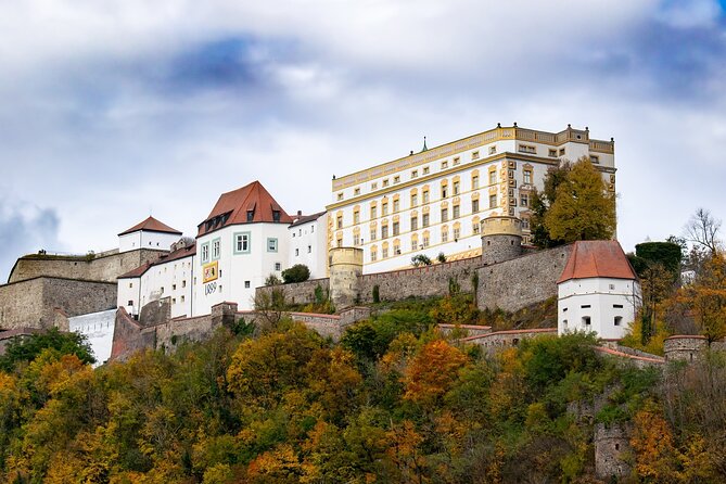 Private Transfer Prague–Passau: Car/Van (1–7) via Český Krumlov - Price and value: what you get for about $616.61 per person