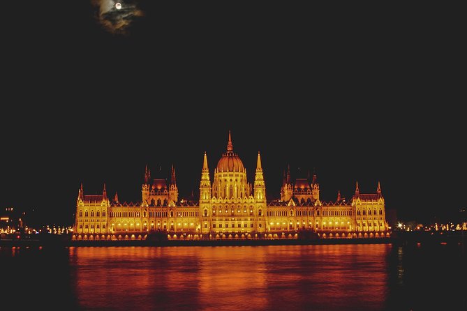 Private transfer Prague to Budapest with 2h stop in Bratislava - Price and Value: When It Makes Sense