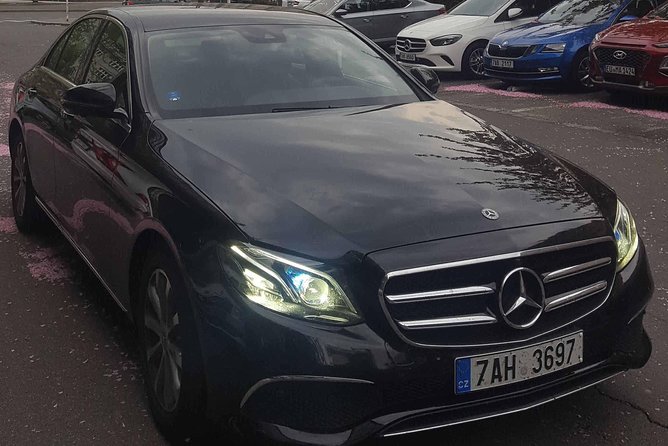 Private transfer Prague to Budapest with 2h stop in Bratislava - Who This Transfer Fits Best