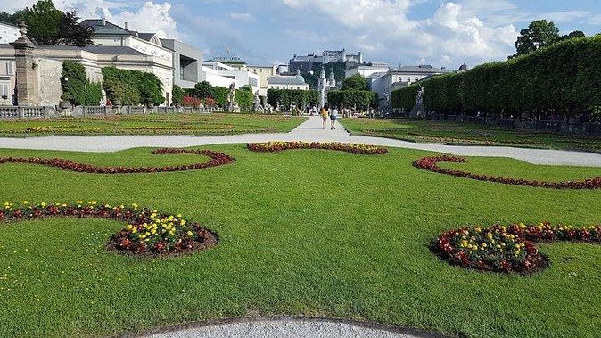 Private Transfer Prague to Salzburg with 2h stop in Krumlov in a Sanitized Car - Your Day Starts in Prague, Ends Where You Want in Salzburg