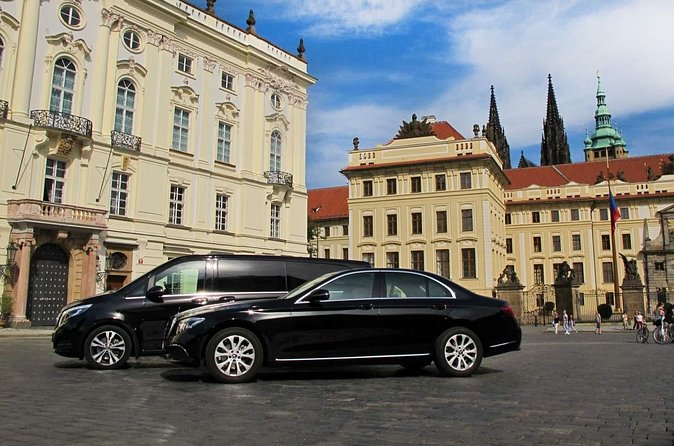 Private transfer: Prague to Vienna - What is included, what is not, and how to plan your comfort