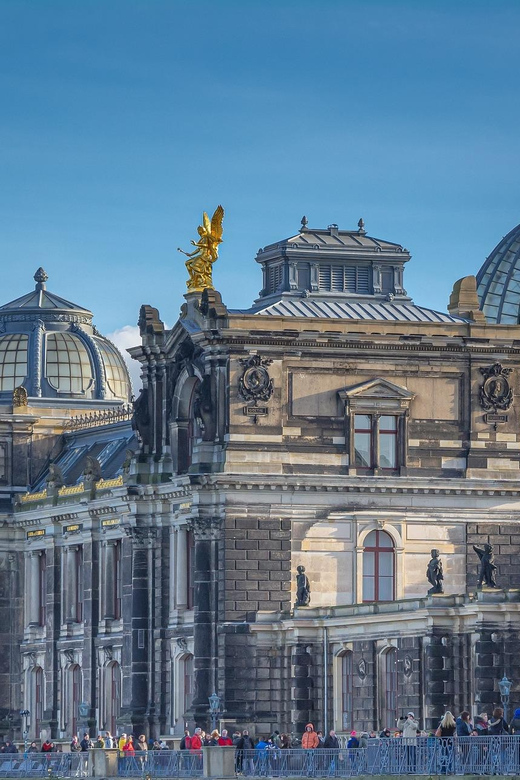 Private trip from Prague to Dresden, Moritzburg & Meissen - How the 10-hour loop feels in practice