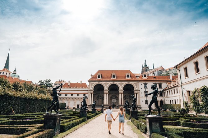 Private Vacation Photography Session with Local Photographer in Prague - Why This Private Prague Photo Session Feels Better Than Selfies