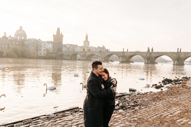 Private Vacation Photography Session with Local Photographer in Prague - Photo Delivery: What “15 to 60 High-Resolution” Means for Your Memories