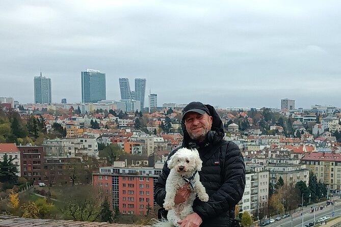 Real life in Prague - Easy Walk from Vyšehrad to Výtoň - Key points you will feel on the ground