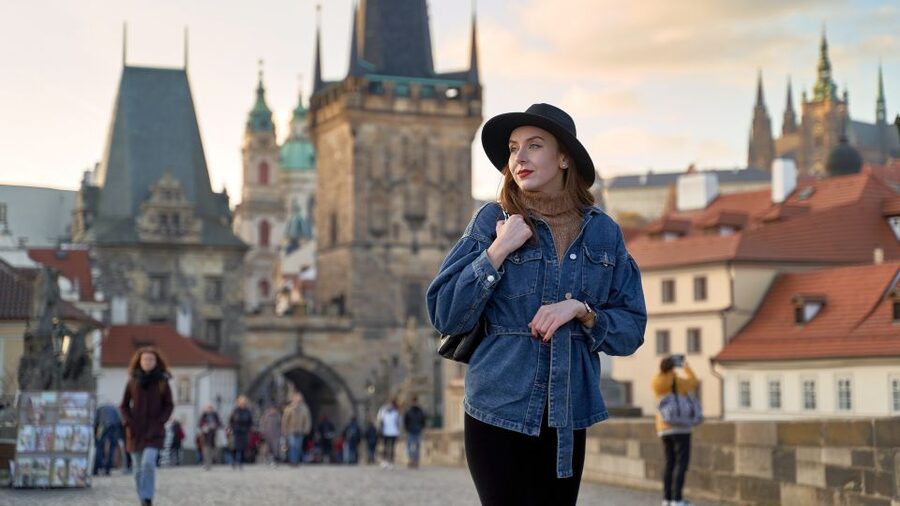 Romantic Photoshoot Experience for Couples in Prague - Key Reasons Couples Love This Prague Photoshoot