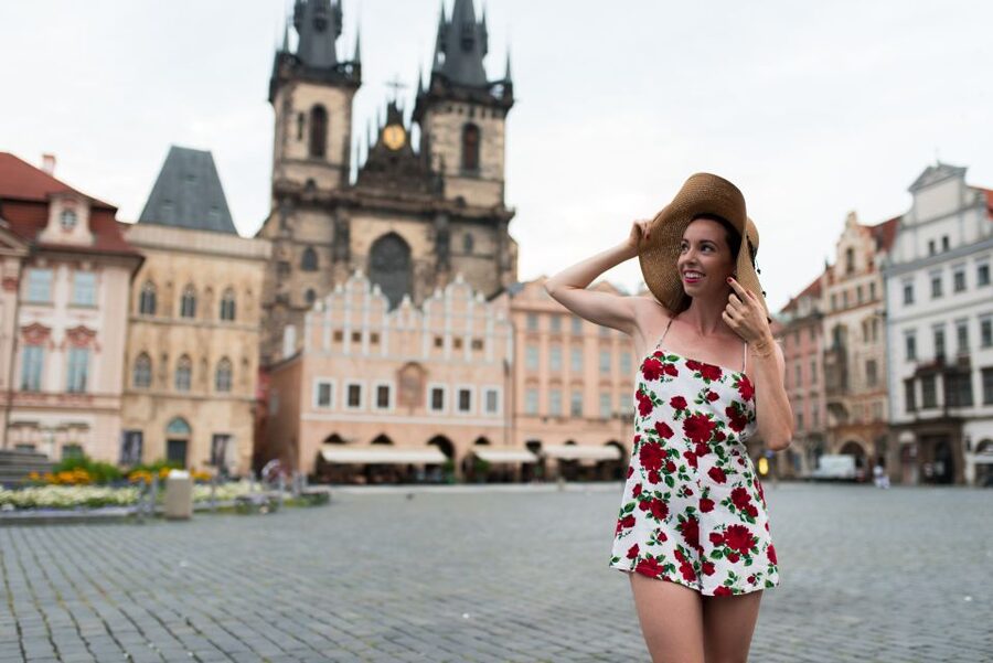 Romantic Photoshoot Experience for Couples in Prague - Digital Photos in 48 Hours: Why This Delivery Method Is So Useful