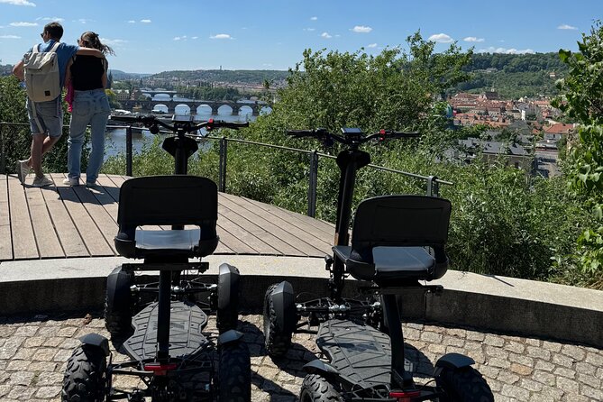 Scooter tours to Prague Castle and views. - Letná Park and the Metronome: where the city opens up