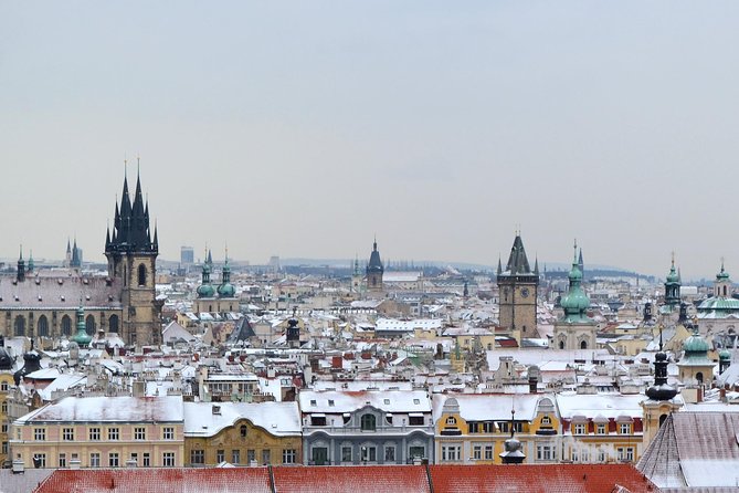 Shared Arrival Transfer: Prague Airport to Hotels - Timing reality: flight delays, passport lines, and why “approx.” matters