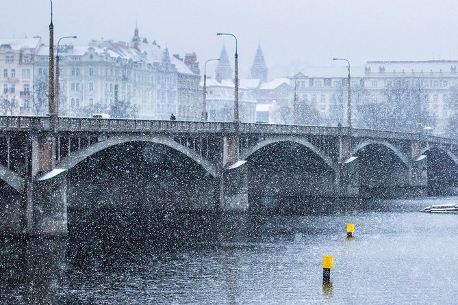Shared Arrival Transfer: Prague Airport to Hotels - Should you book this Prague airport-to-hotel transfer?