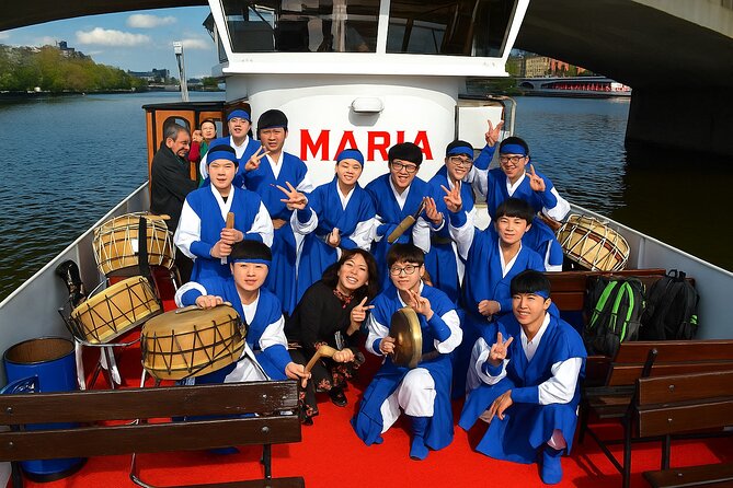 Shared Prague Vltava Boat Trip with drinks included - National Theatre and Kampa Island: culture landmarks plus romantic river scenery