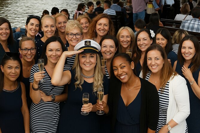 Shared Prague Vltava Boat Trip with drinks included - What the drinks include, and why it affects your experience
