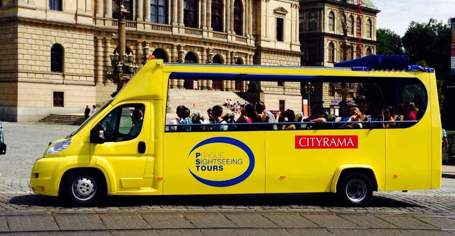 Short city tour by bus - 1 hour - Price and logistics: is $17 for a one-hour bus tour a good deal