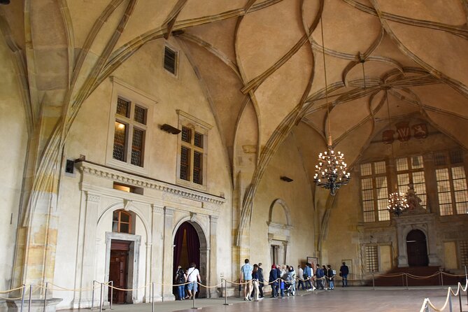 Skip the Line: Prague Castle Ticket and Introductory Overview - What your admission ticket includes inside the castle complex