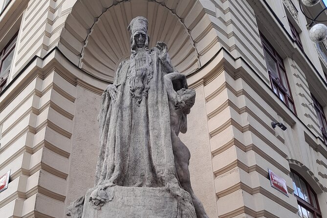 Small-Group Tour through the History of Jewish Prague - Price and what you actually get for $23.83