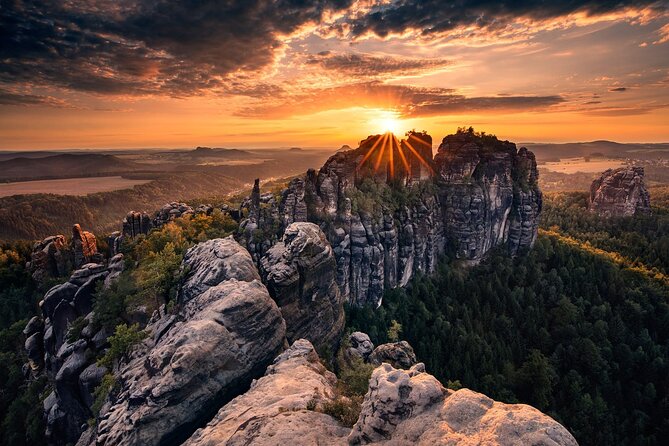Stunning Views of Bohemian Switzerland: Gate, Tisa Rocks, Bastei - Timing, weather gear, and how to keep the day comfortable