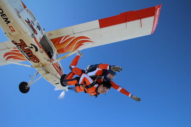 Tandem Skydiving in Prague - Tandem Jump with transfers! - What to Wear, Bring, and Ask Before You Go