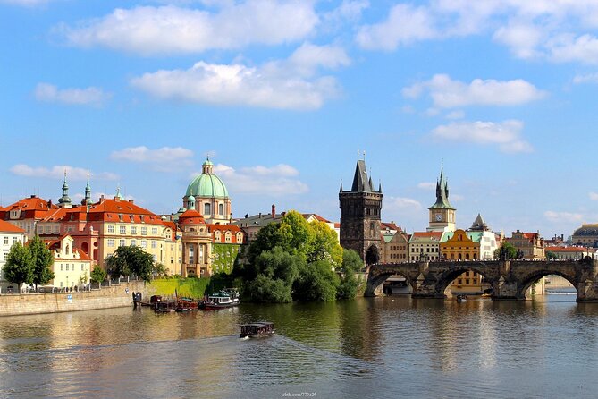 The Best of Prague: Private Half-Day Walking Tour - Key things to know before you go