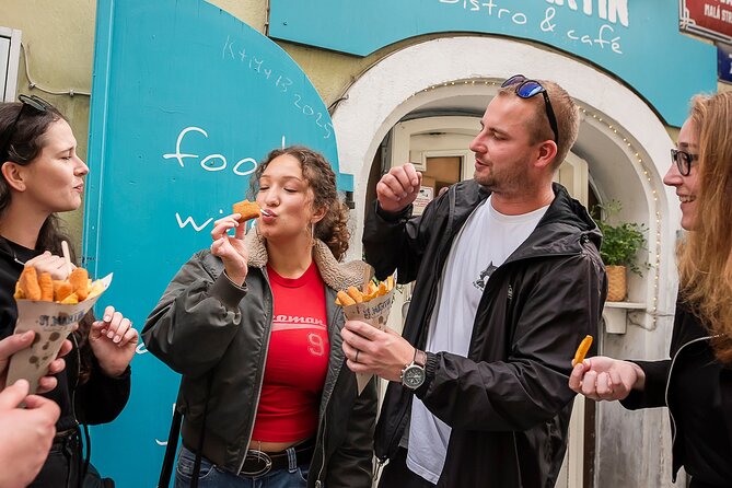 The Castle Side Food Tour: Hidden Flavors & Scenic Views - Key things that make this food tour worth your time