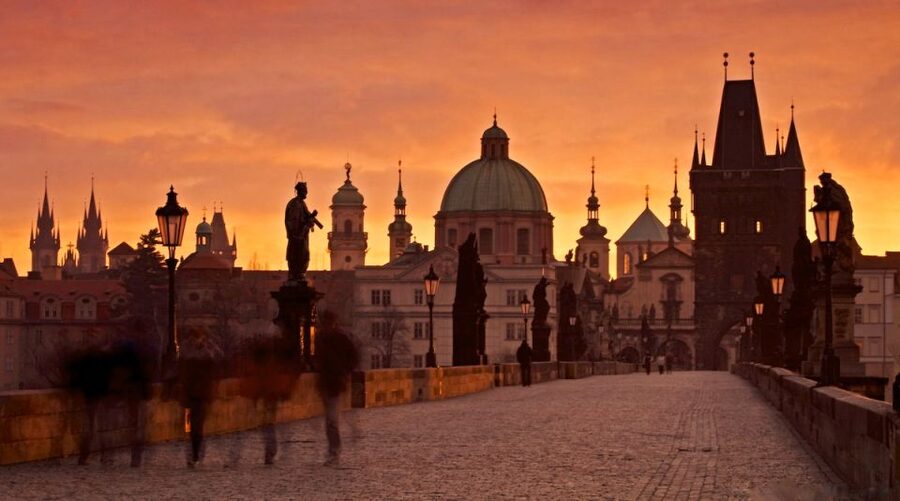 The essentials of Prague - Charles Bridge: more than a photo stop