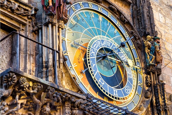 The Plague Doctor of Prague: Self-Guided Mystery Puzzle Walk - How the Questo App Shapes Your Experience (and How to Handle It)