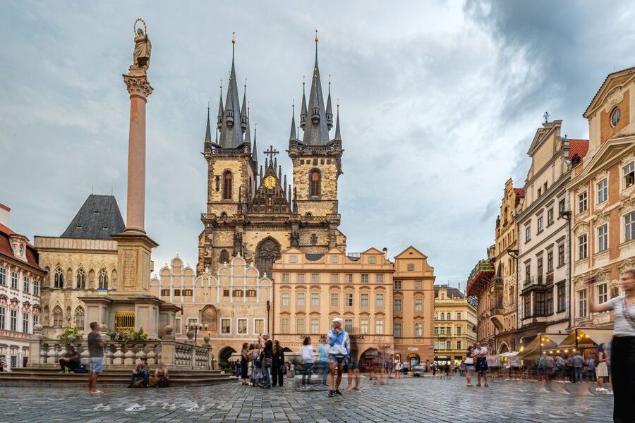 The Royal road, walking tour in french - Royal Road, Prague Castle logic, and why this route works