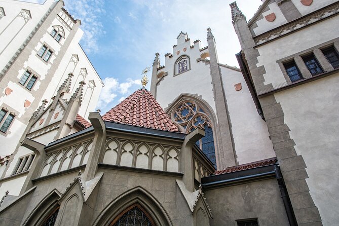 Time Travel Experience: Prague in 1593 (Tour & Virtual Reality Tour) - Prague in 1593, a time machine you can actually use