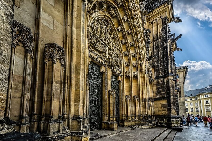 Tour around Prague Castle and Lesser Town in Spanish - How to get more out of the tour with a Spanish guide