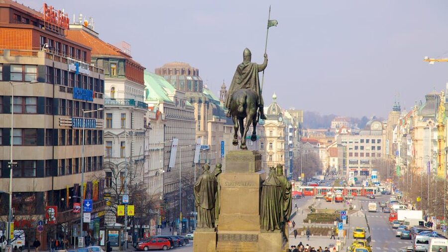Tour of Communist Prague and Nuclear Bunker - Getting oriented at Národní Muzeum and Wenceslas Square